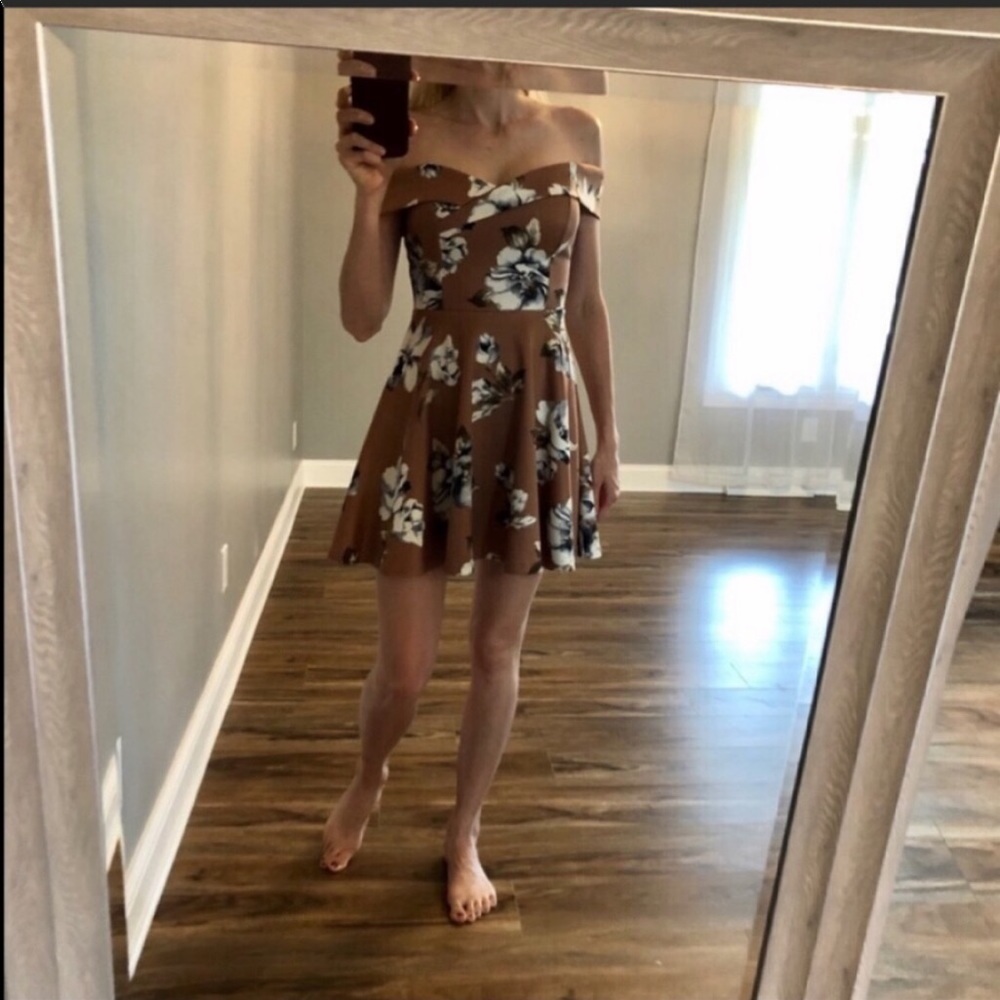Gorgeous Windsor floral print dress small - Picture 6 of 6